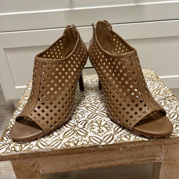 Tahari Chris Leather Shooties - Open Toed Booties - Heels - Picture 8 of 9